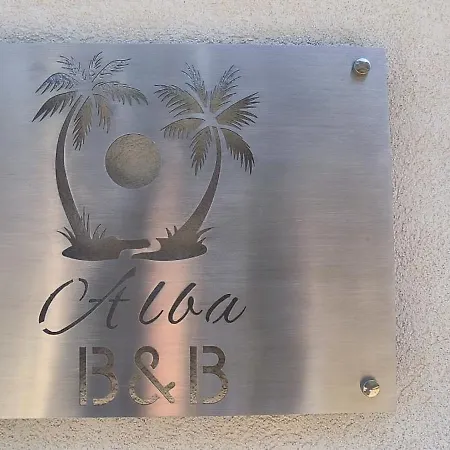 Alba 住宿加早餐酒店 滨海波利尼亚诺