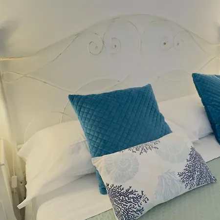 住宿加早餐酒店 Alba 滨海波利尼亚诺