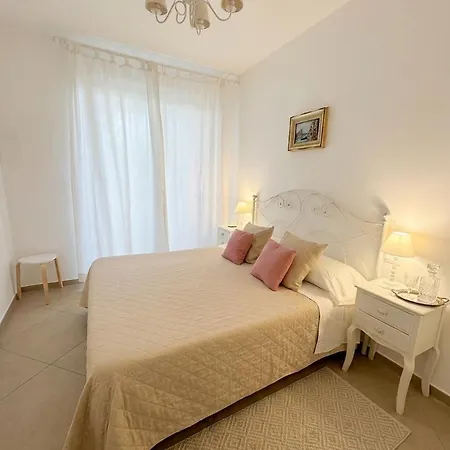 Alba Bed & Breakfast 4*