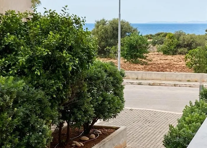 Alba 住宿加早餐酒店 滨海波利尼亚诺