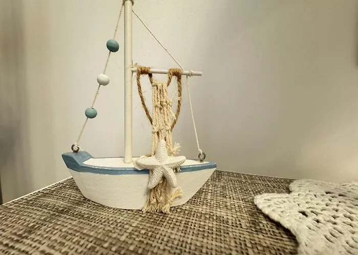 住宿加早餐酒店 Alba 滨海波利尼亚诺